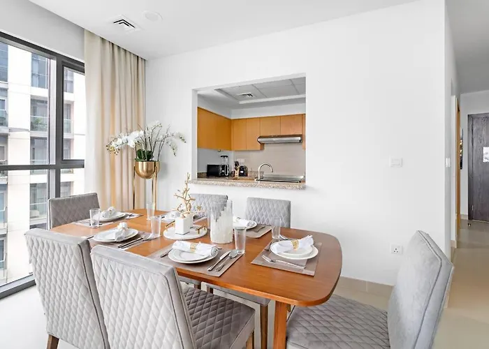 First Class 2Br Modern City Oasis